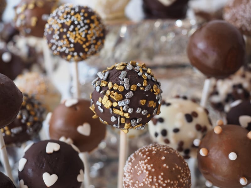 Planet Cake Pops